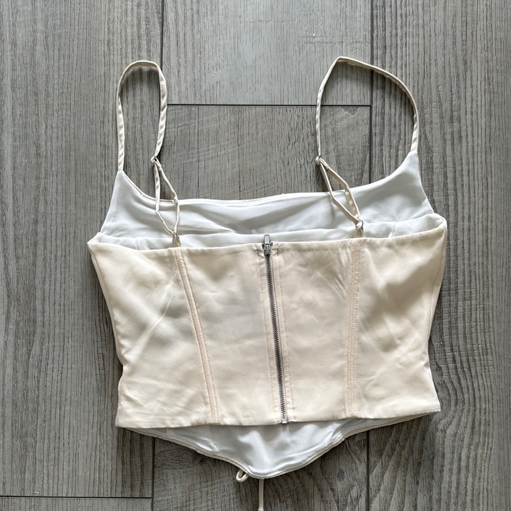 White Fox Cream Lace-Up Corset Top - Picture 2 of 4